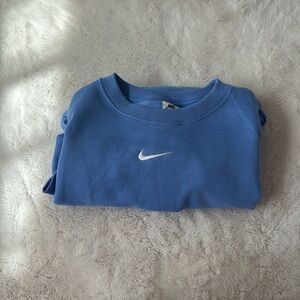 nike oversized crewneck sweatshirt